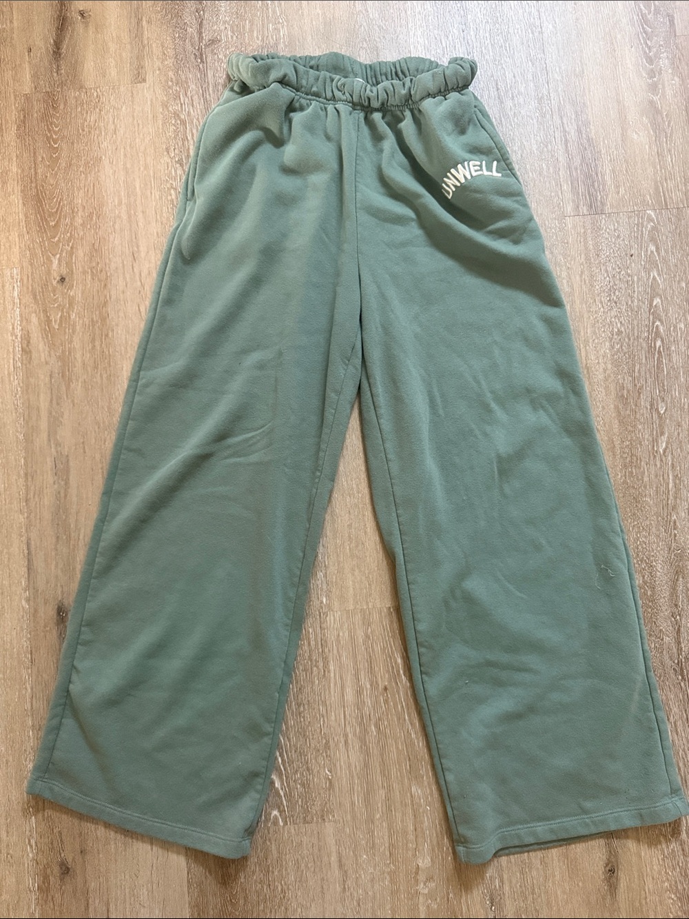 Kids Wide-Leg Fleece Bottoms in Sage Green
